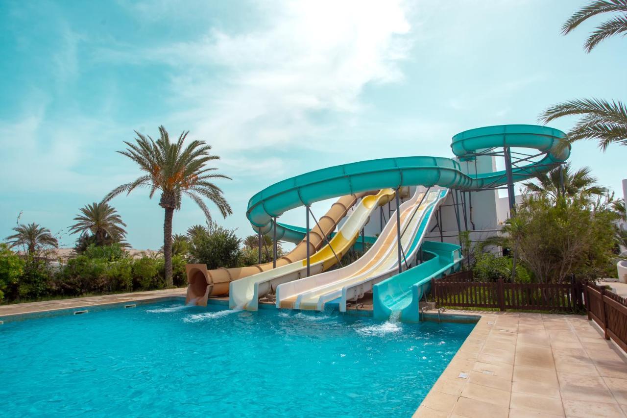 เฟียสตาบีชคลับ Hotel Mezraia ภายนอก รูปภาพ