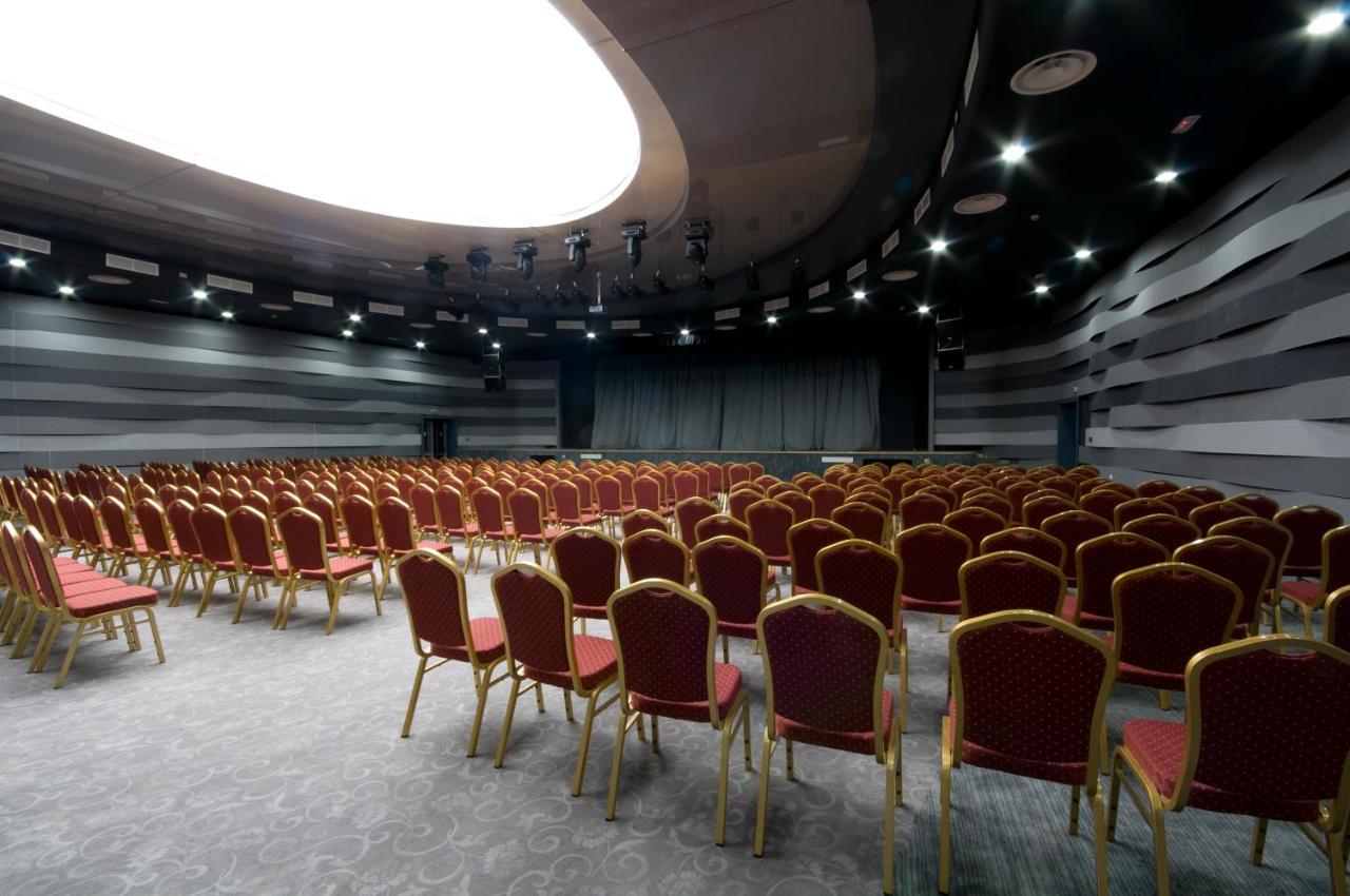 เฟียสตาบีชคลับ Hotel Mezraia ภายนอก รูปภาพ
