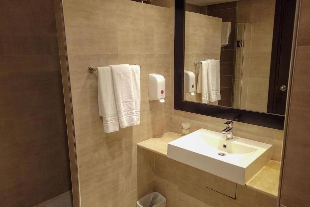 เฟียสตาบีชคลับ Hotel Mezraia ภายนอก รูปภาพ